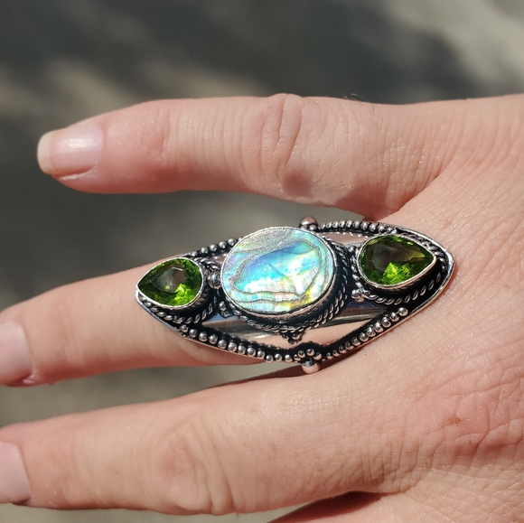 New Abalone Shell & Peridot 925 Silver Statement Ring. - Picture 12 of 16